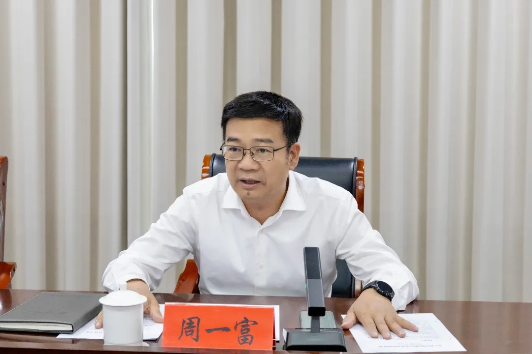 �����c���W�����ι����@�Ӹɣ�