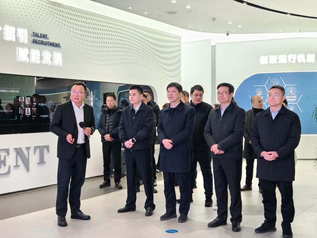 �����f(xi��)����ϯ���T���^(q��)ί��(sh��)ӛ�����Aһ�Ё�(l��i)�����{(di��o)��